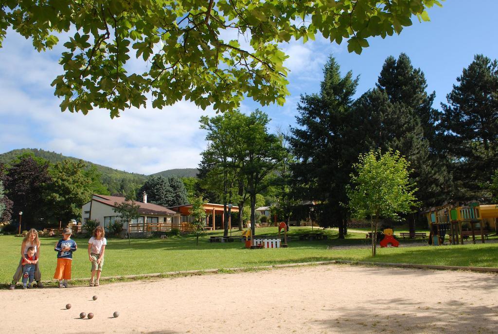 Vvf Les Cevennes Hotel Bedoues Luaran gambar